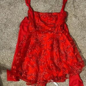 LUCY IN THE SKY FLORAL FIT AND FLARE DRESS IN RED, SIZE SMALL, BRAND NEW!!